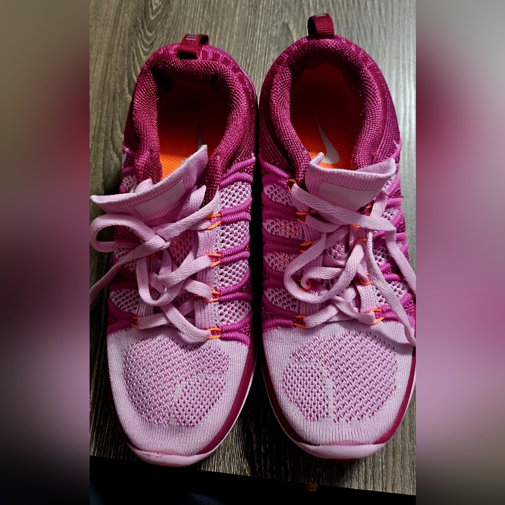 Womens Nike Flyknit lunar 2 pretty pink/raspberry size 7.5